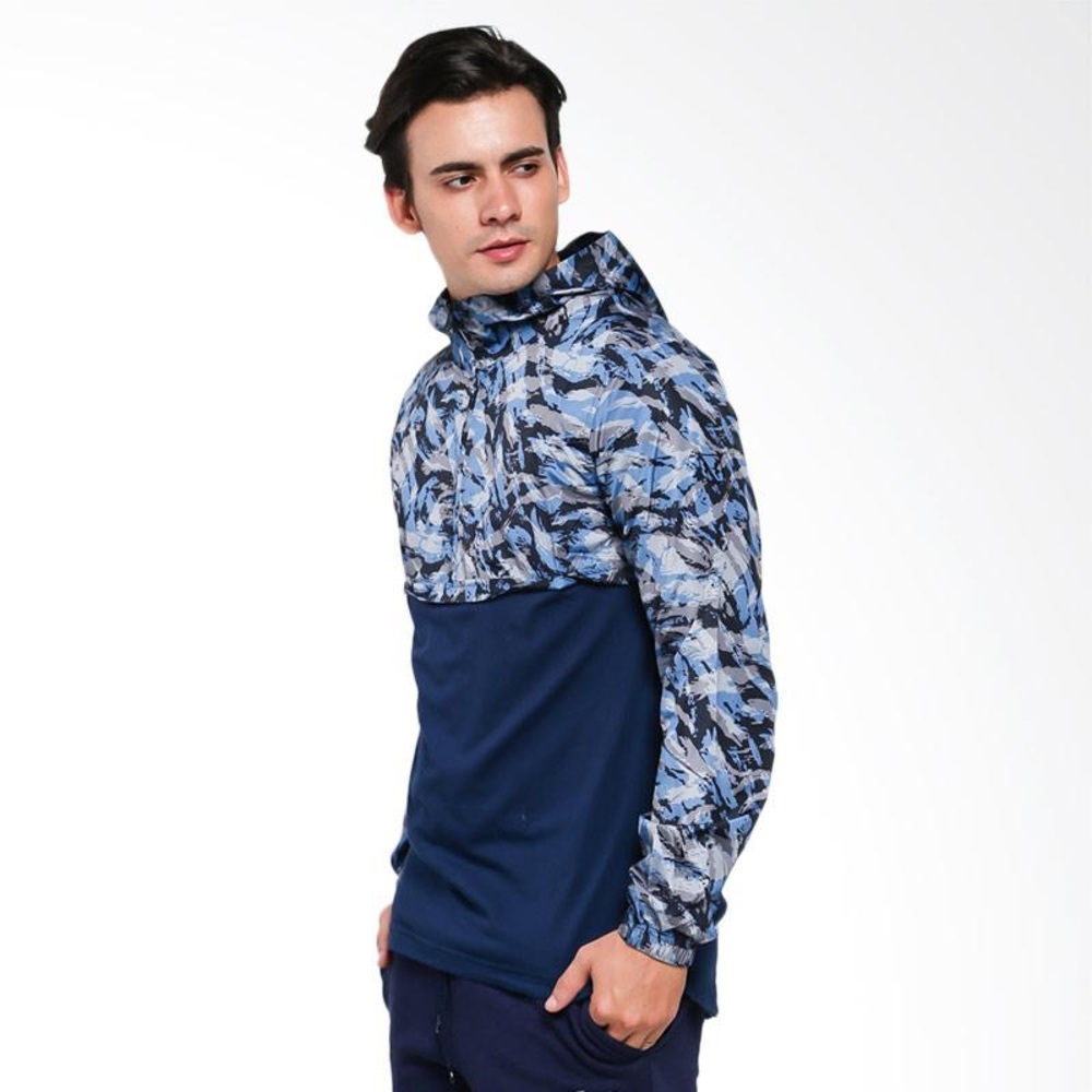 NEW Under Armour Fitted Half-Zip Hoodie